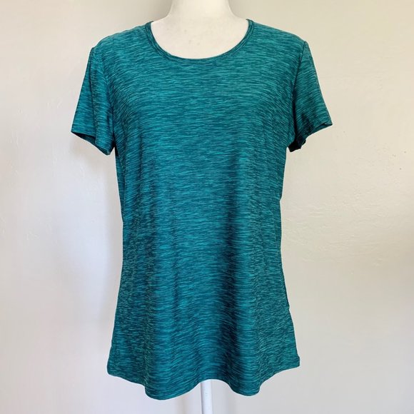 32 Degrees Tops - 32 Degree Cool Active Wear